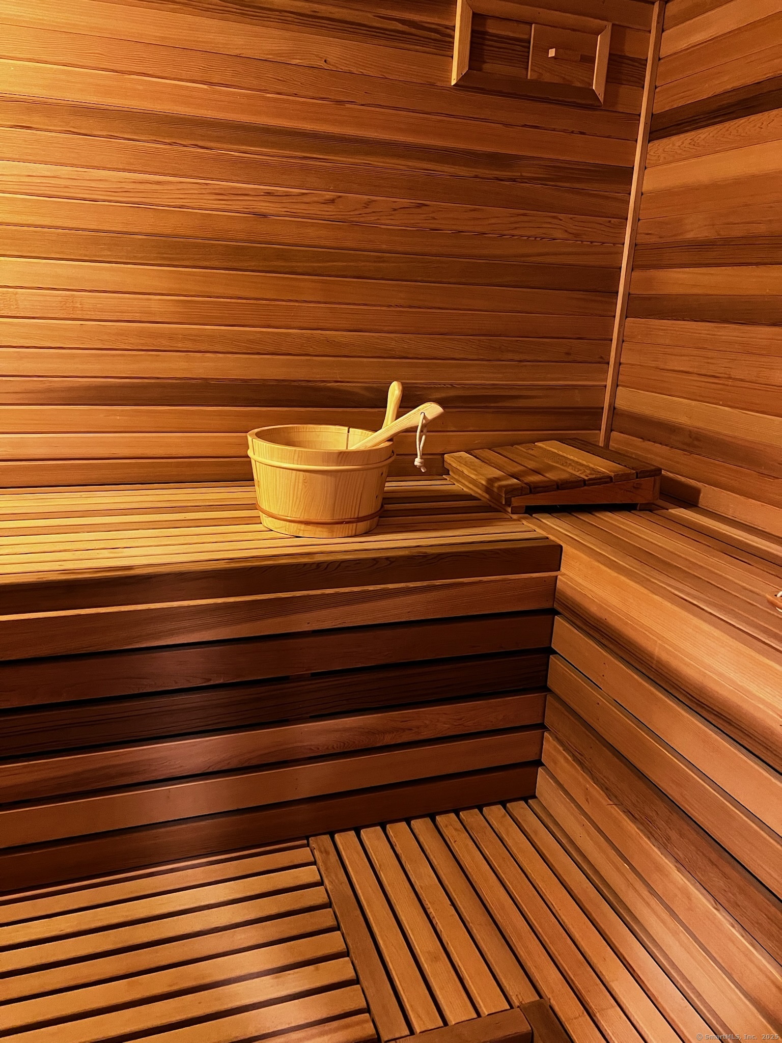 25 Deacons Lane Wilton, CT 06897 - Photo 34 of 37