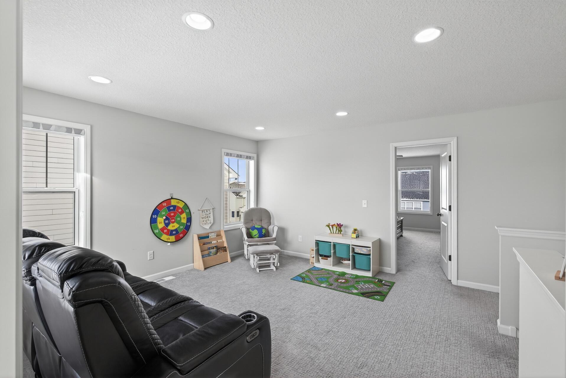 6352 Red Cedar Way Chaska, MN 55318 - Photo 19 of 51