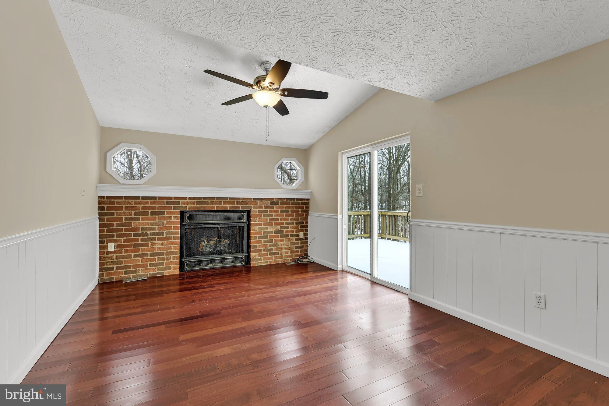 9328 Perglen Road Baltimore, MD 21236 - Photo 10 of 29