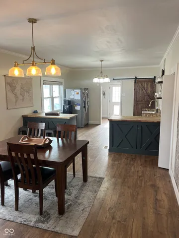 $154,900 | 938 Matthews Street, Clinton, IN 47842