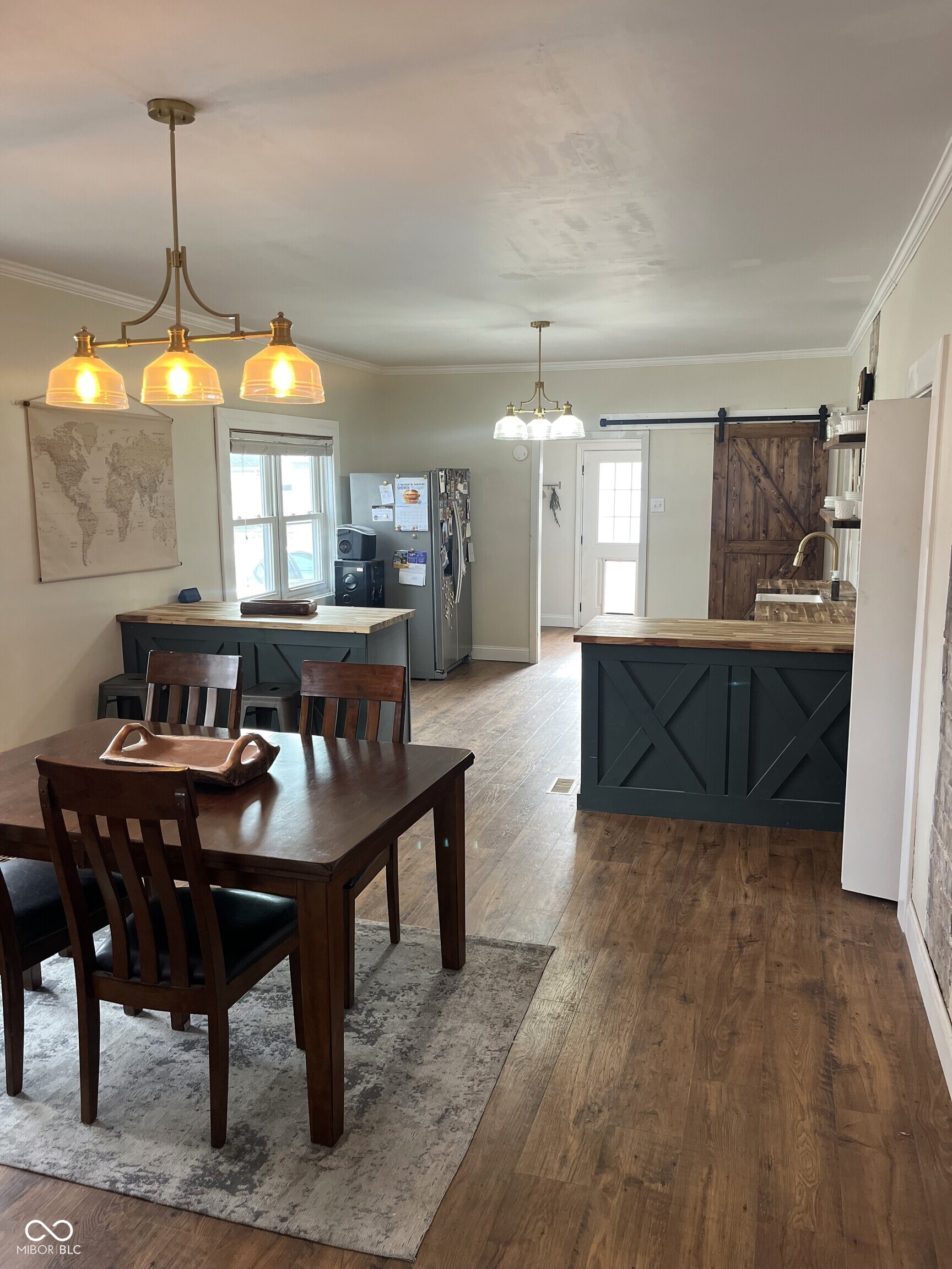 938 Matthews Street Clinton, IN 47842 - Photo 12 of 22