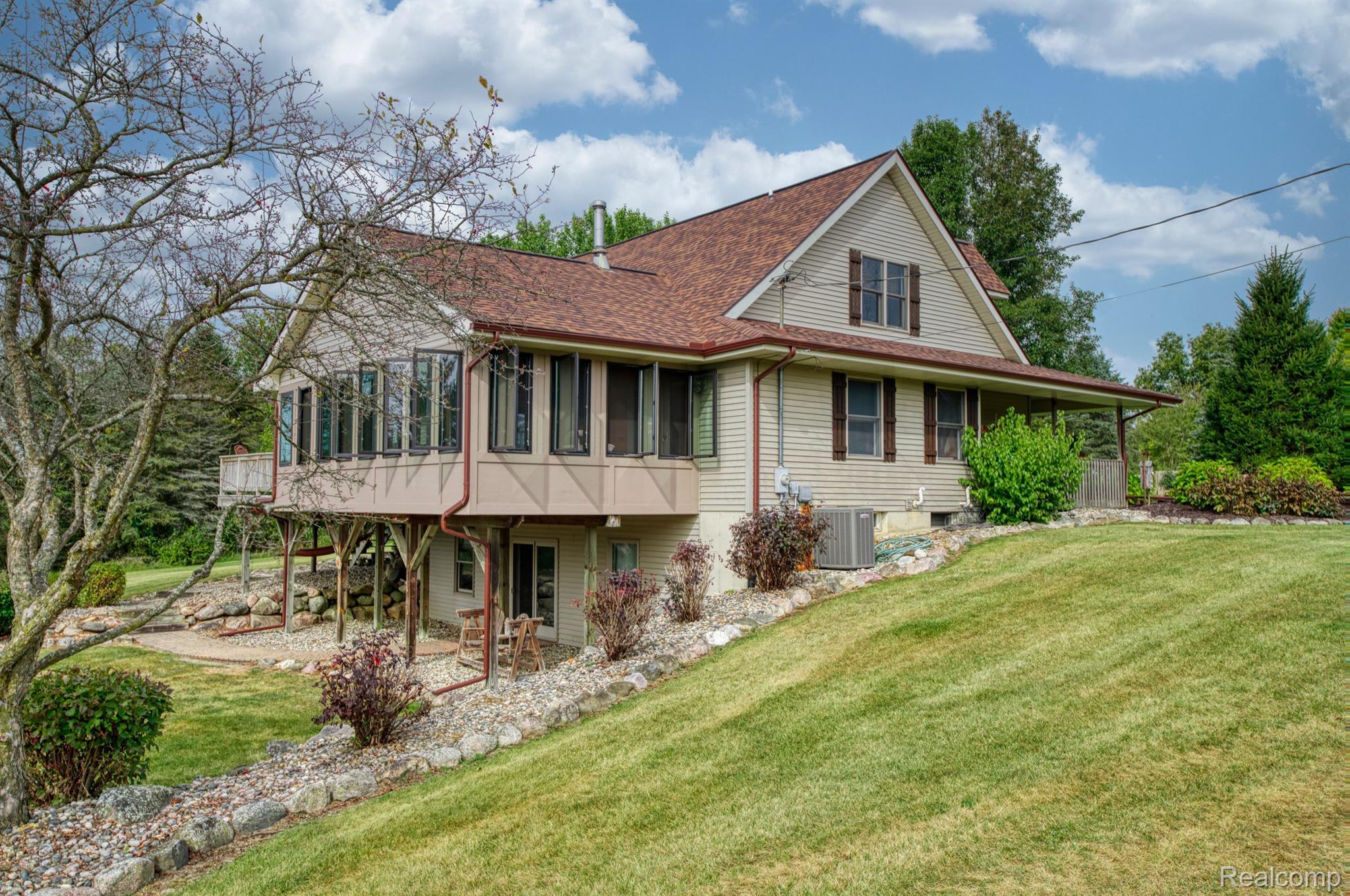 4813 Burgess Road Pinckney, MI 48169 - Photo 48 of 82 Gallery Image 48