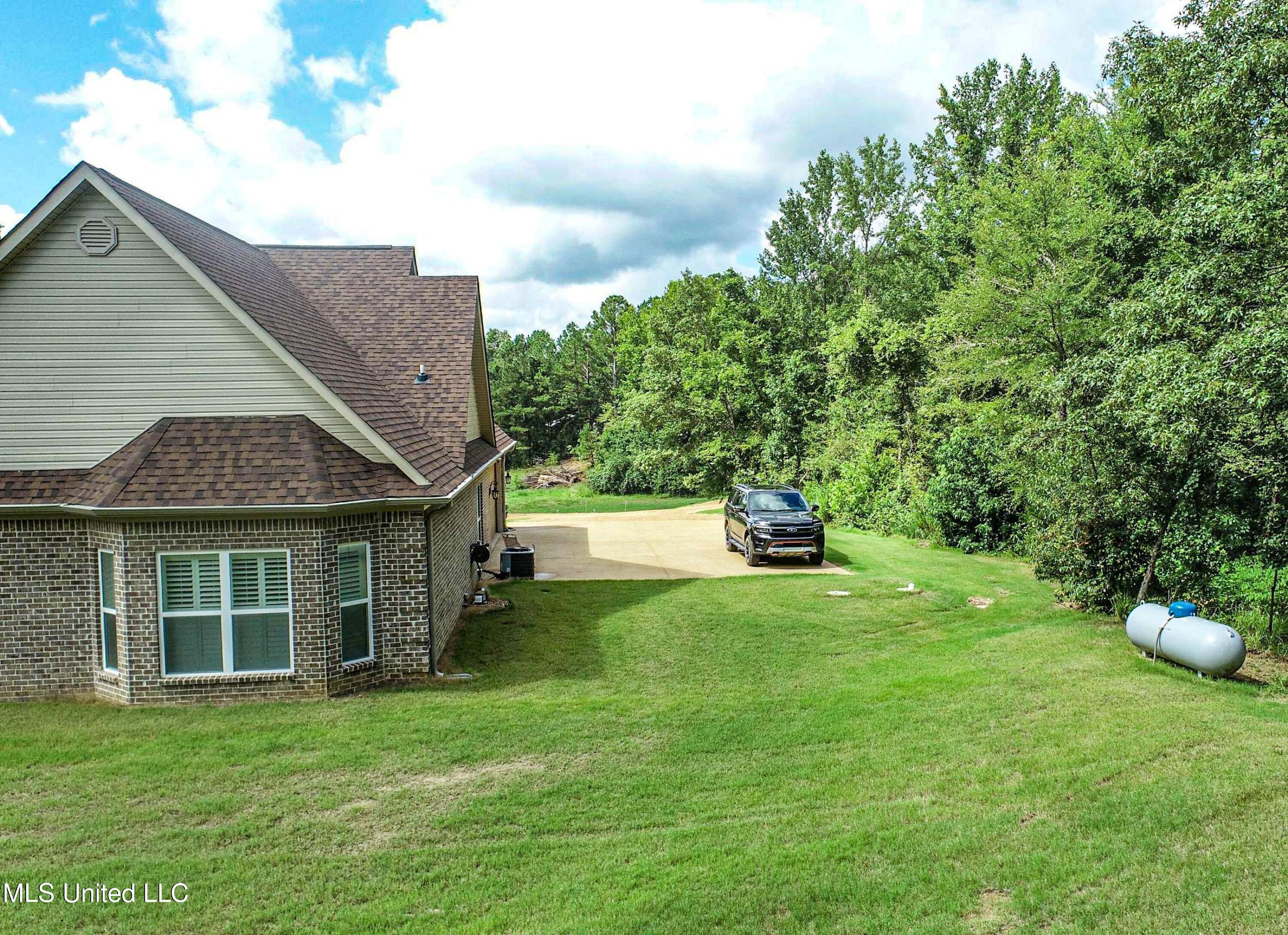 399 Central Academy Road South Batesville, MS 38606 - Photo 23 of 149 2pdrs27