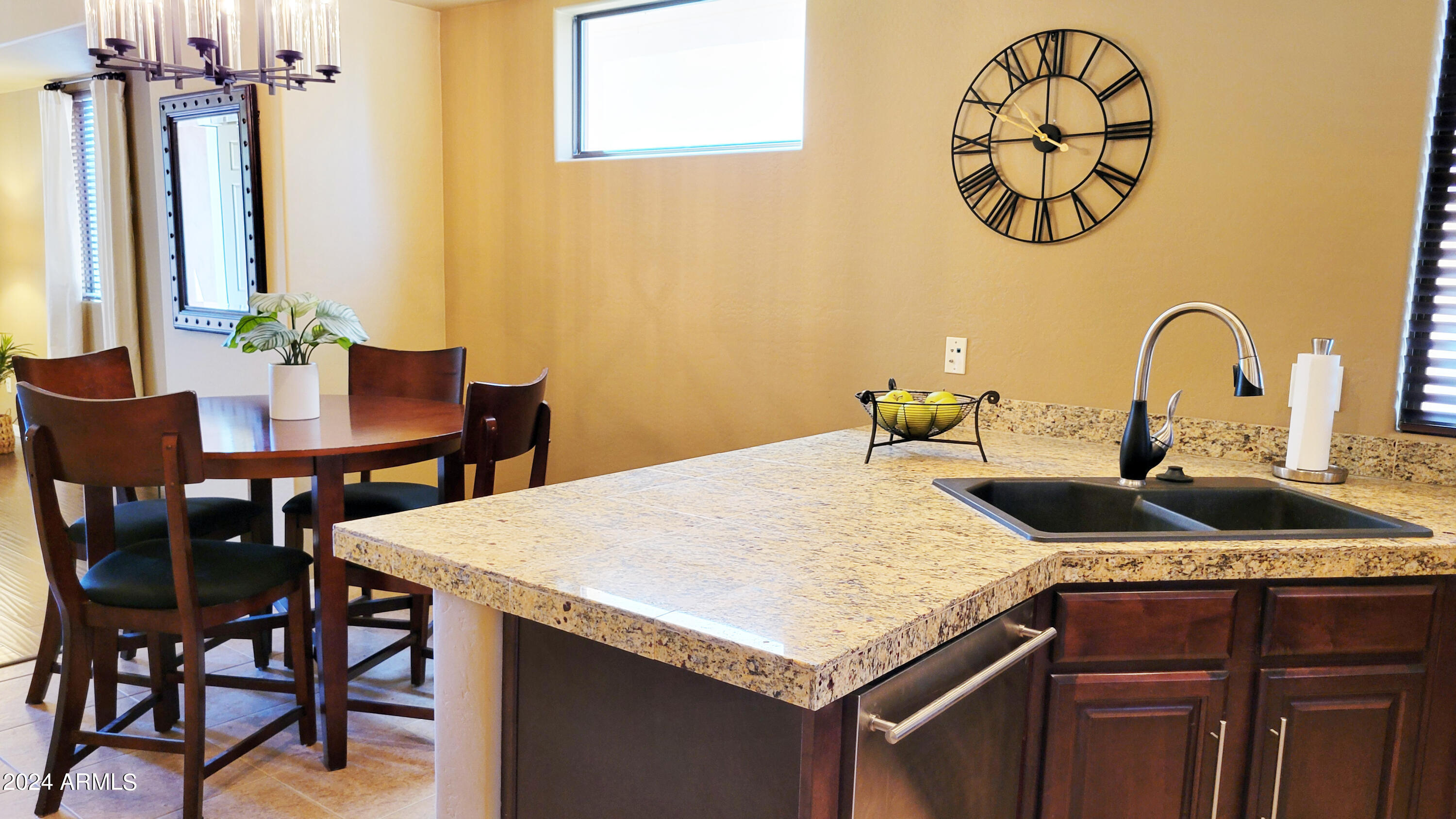 9551 East Redfield Road, Unit 1020 Scottsdale, AZ 85260 - Photo 17 of 38 Eat-in Kitchen - Dining 03 copy
