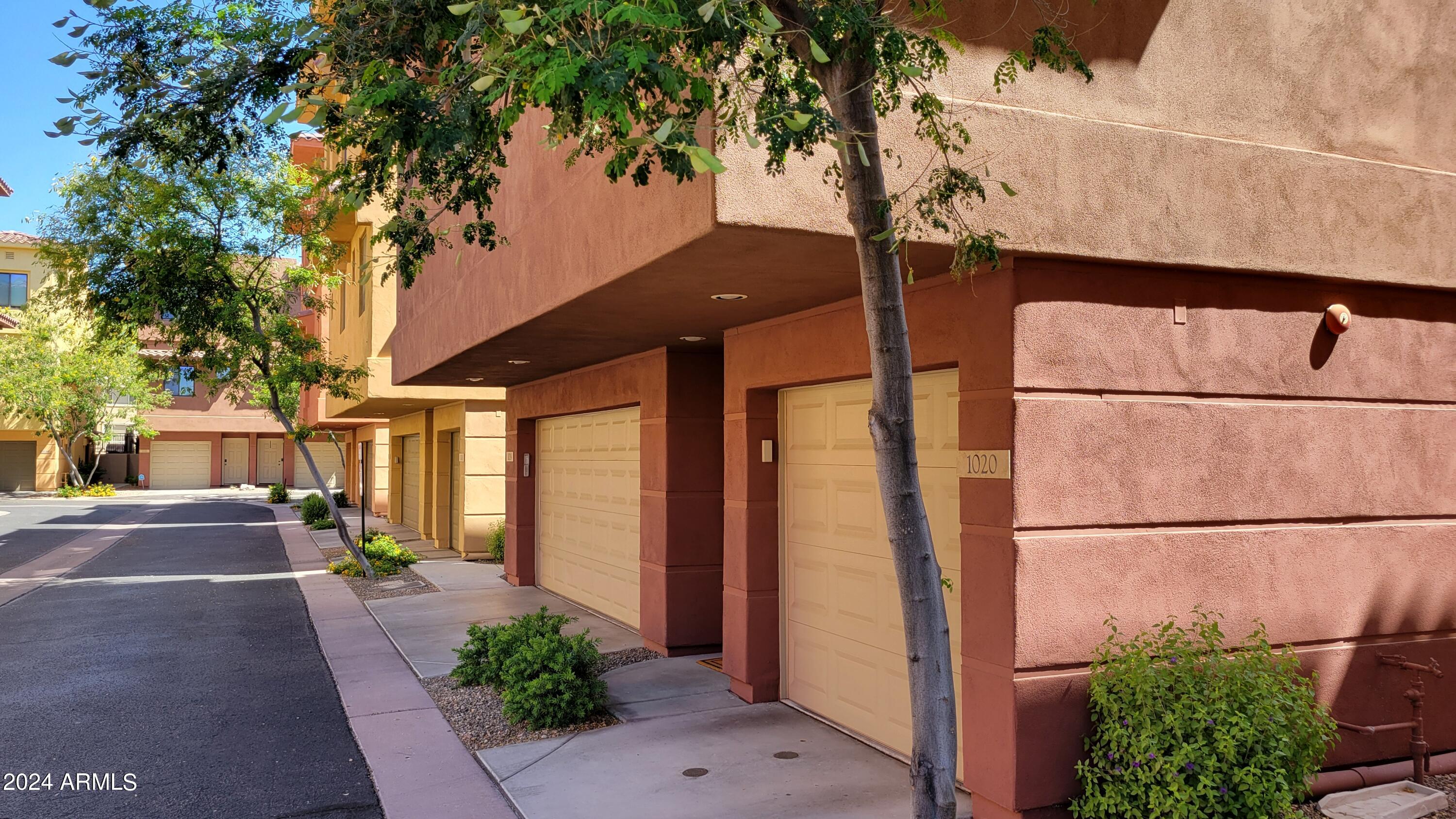 9551 East Redfield Road, Unit 1020 Scottsdale, AZ 85260 - Photo 8 of 38 Very Clean and Colorful Community