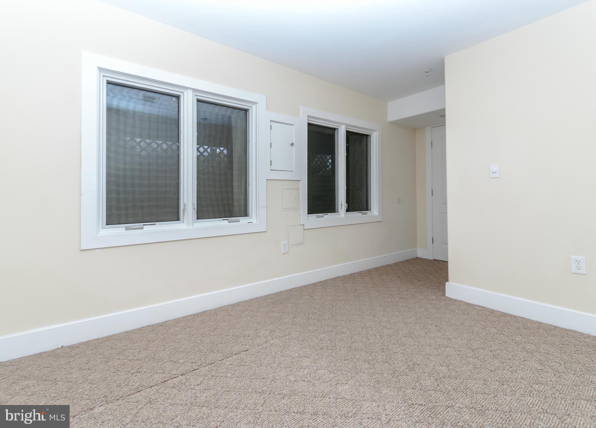 25 Michigan Avenue Northeast Washington, DC 20002 - Photo 22 of 27 Bedroom