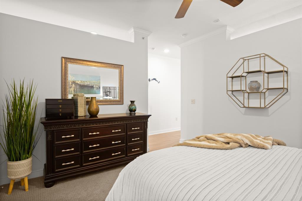 1900 Barton Springs Road, Unit 3038 Austin, TX 78704 - Photo 10 of 16 Gallery Image 10