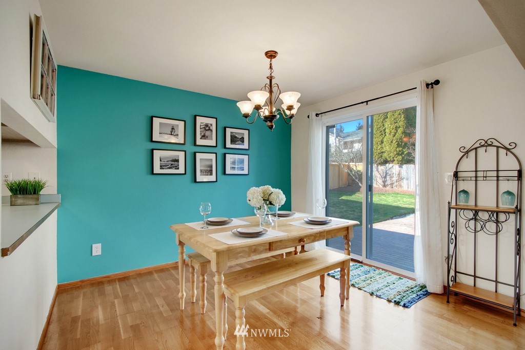 2109 186th Place Southeast Bothell, WA 98012 - Photo 6 of 12