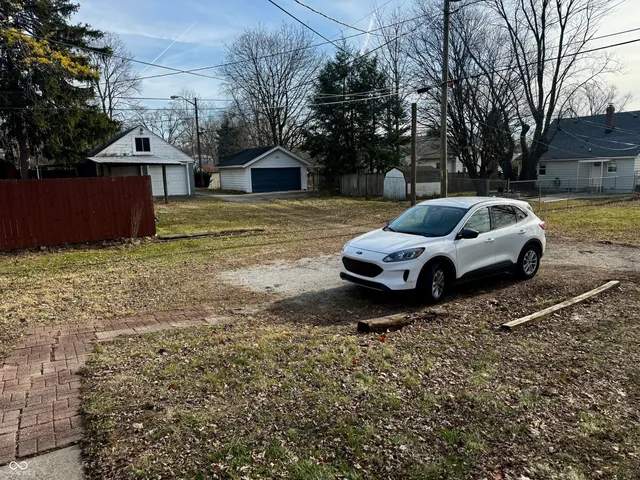 $1,650 | 4209 Shelby Street, Indianapolis, IN 46227