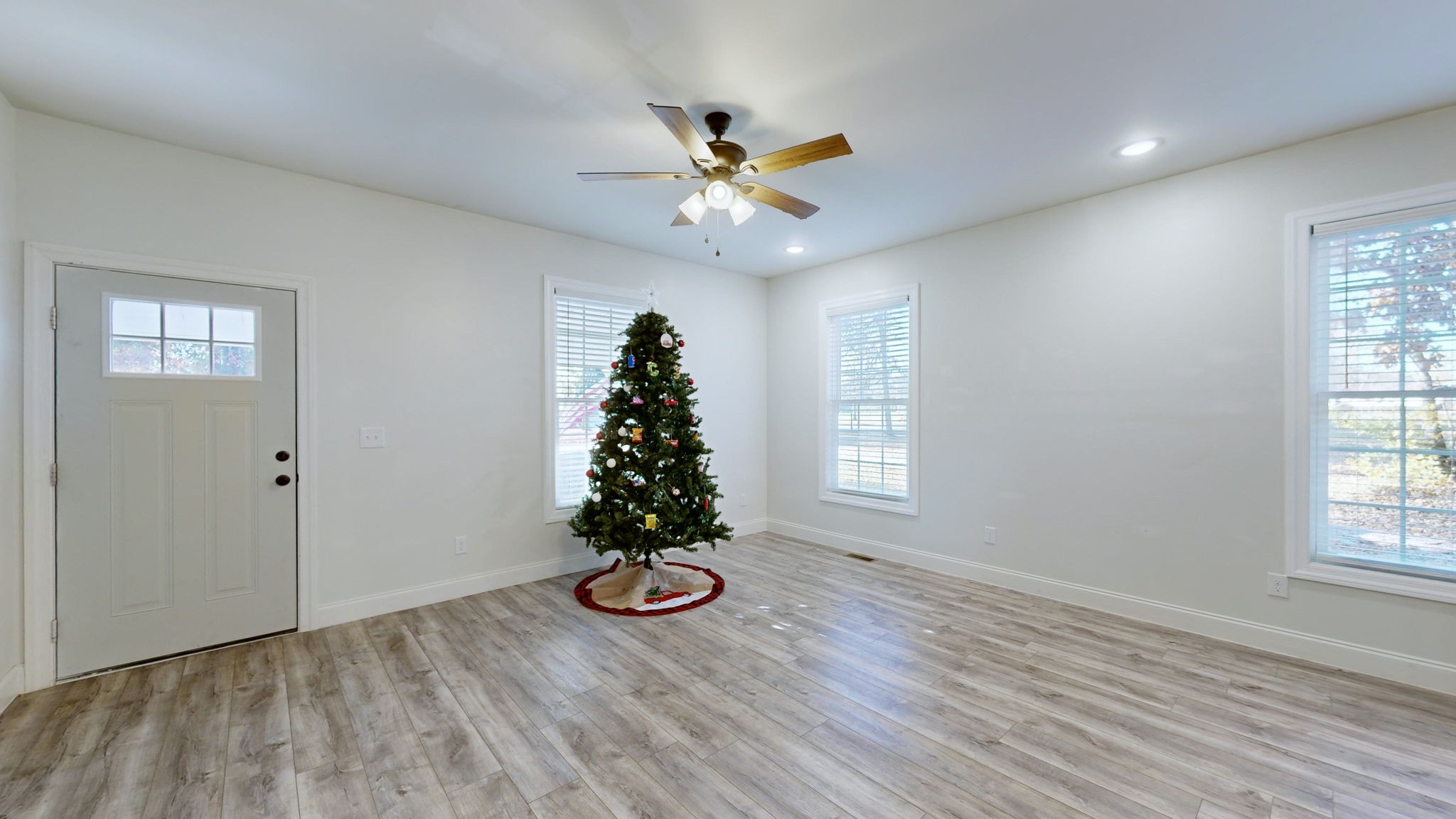 1532 Riley Creek Road Tullahoma, TN 37388 - Photo 2 of 51