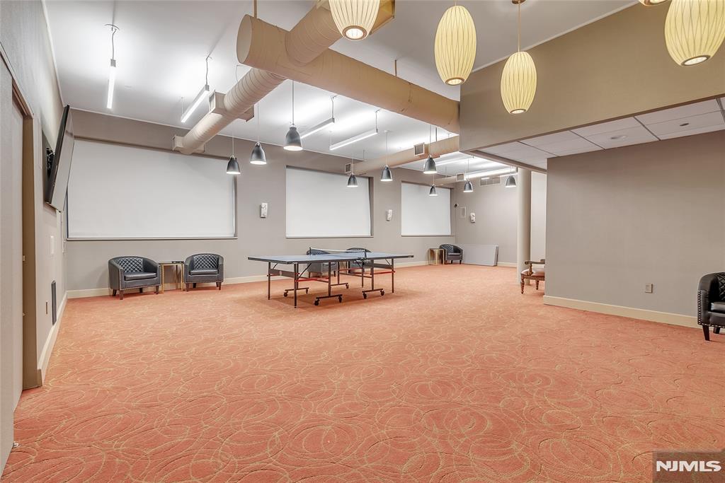 250 Gorge Road, Unit 21E Cliffside Park, NJ 07010 - Photo 13 of 21