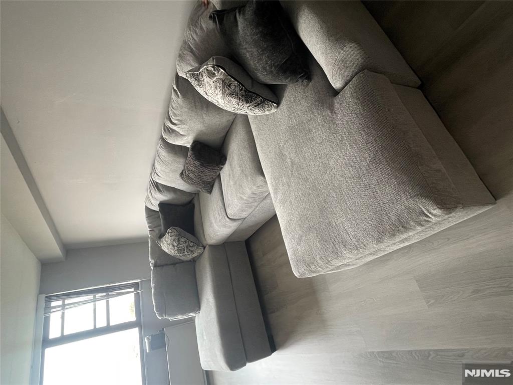 250 Gorge Road, Unit 21E Cliffside Park, NJ 07010 - Photo 2 of 21