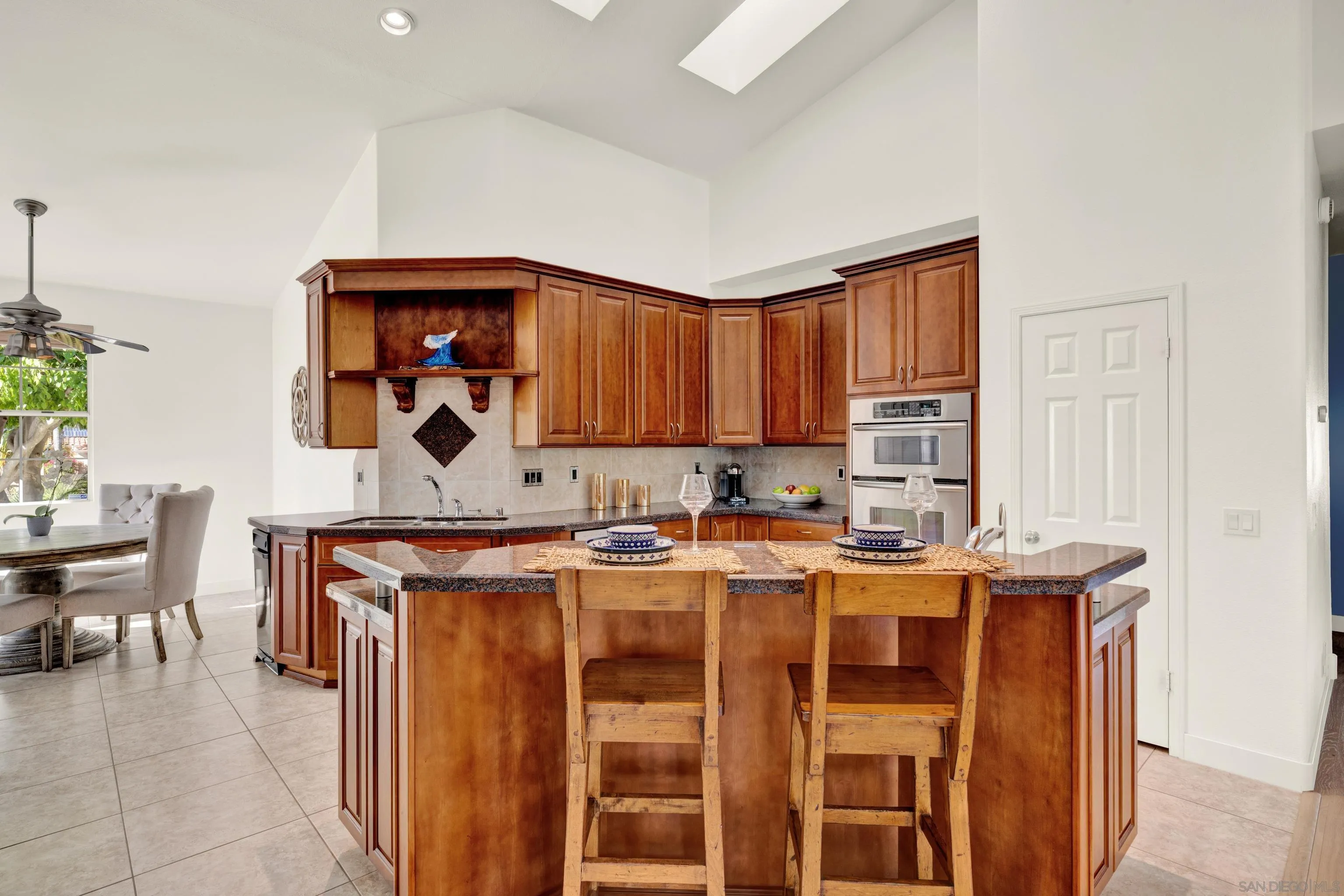 14265 Sandhill Road Poway, CA 92064 - Photo 11 of 72 Gallery Image 11