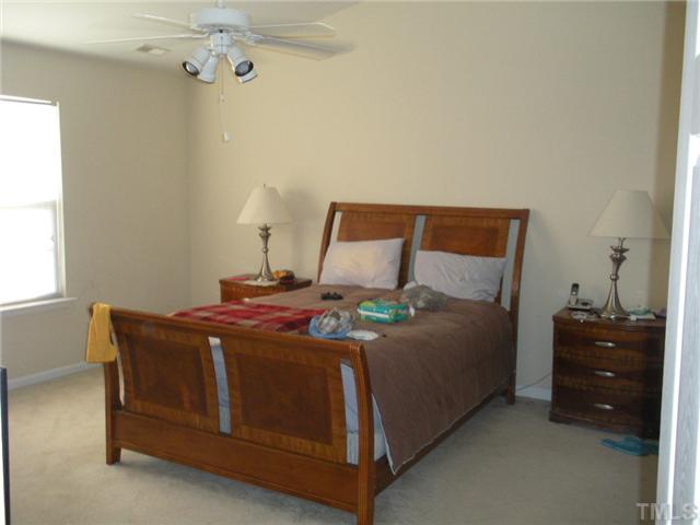5813 Weddington Road Raleigh, NC 27610 - Photo 6 of 14 This master bedroom is great size (15.3x16.1) and has catherdral ceilings, ceiling fan, large walk-in closet and a bathroom with garden tub, separate shower and dual vanities ...