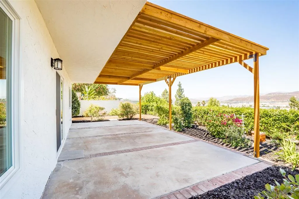1461 Eastside Road El Cajon, CA 92020 - Photo 21 of 23 Gallery Image 21