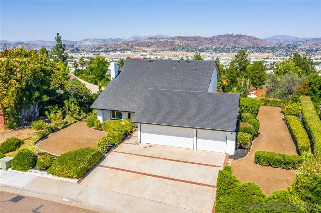 1461 Eastside Road El Cajon, CA 92020 - Photo 4 of 23 Gallery Image 4