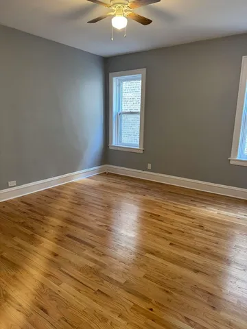 $1,900 | 6231 North Francisco Avenue, Unit 2S, Chicago, IL 60659