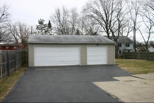 6713 Clarendon Hills Road Darien, IL 60561 - Photo 11 of 11 a view of backyard of house
