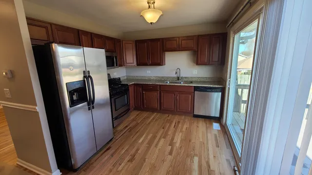 $225,000 | 125 Deerpath Road, Matteson, IL 60443