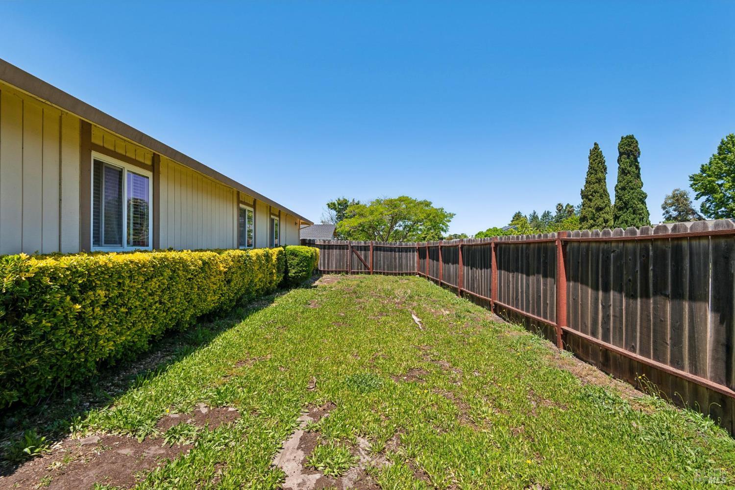 7293 Circle Drive Rohnert Park, CA 94928 - Photo 34 of 37