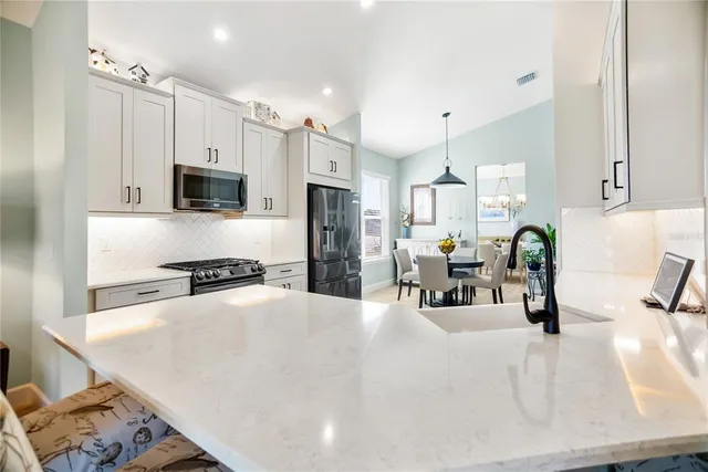 $634,500 | 5828 Clairwood Court, Palmetto, FL 34221