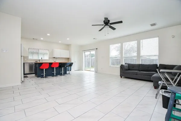 $2,700 | 9641 Weldridge Drive, Sugar Land, TX 77498