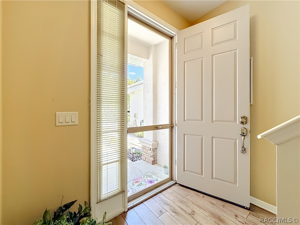 1660 West Spring Meadow Loop Lecanto, FL 34461 - Photo 4 of 59 Gallery Image 4