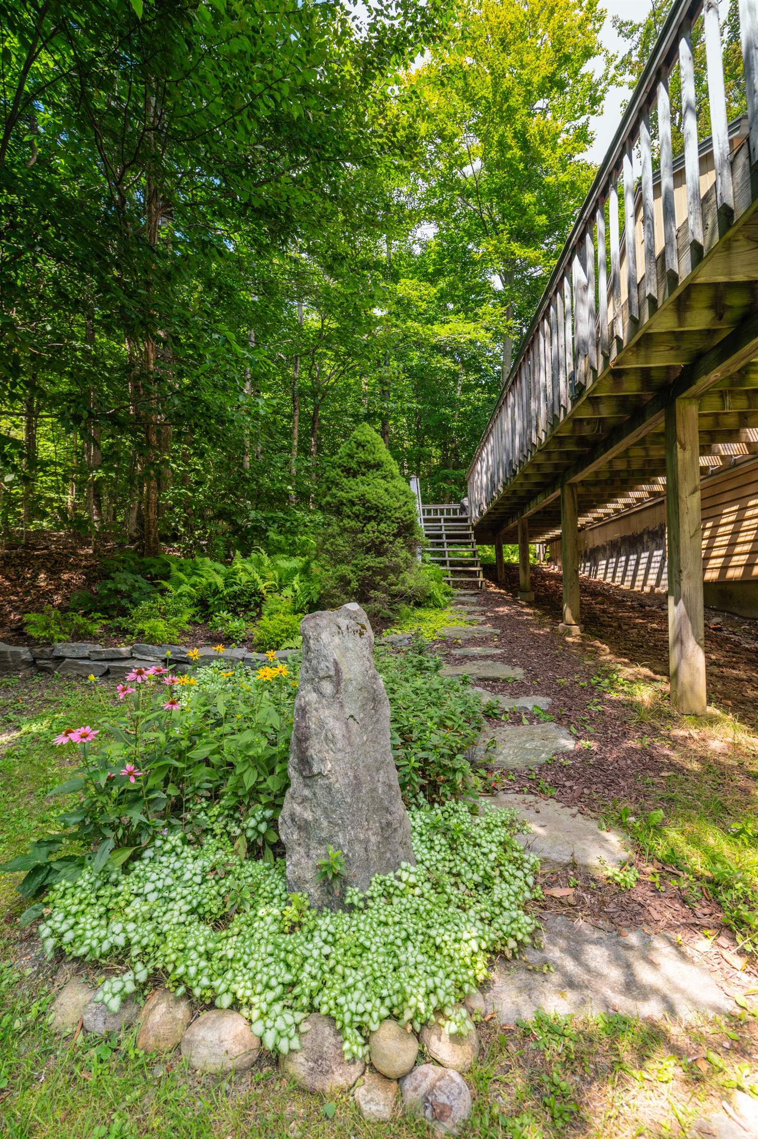 173 Howes Loop Wilmington, VT 05363 - Photo 19 of 37 Gallery Image 19