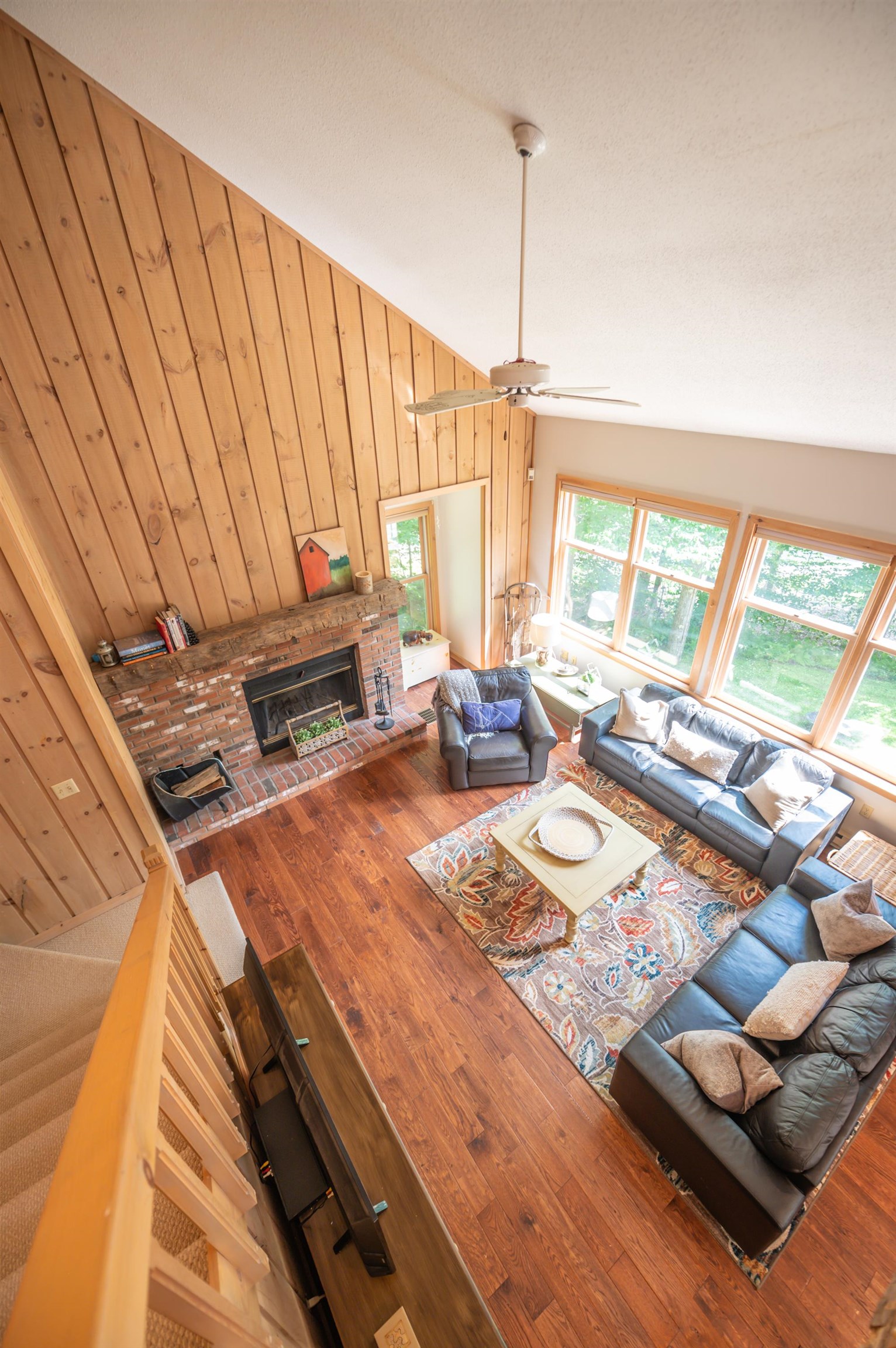 173 Howes Loop Wilmington, VT 05363 - Photo 6 of 37 Gallery Image 6
