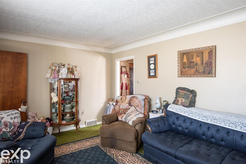 3395 Crooks Road Rochester Hills, MI 48309 - Photo 4 of 10