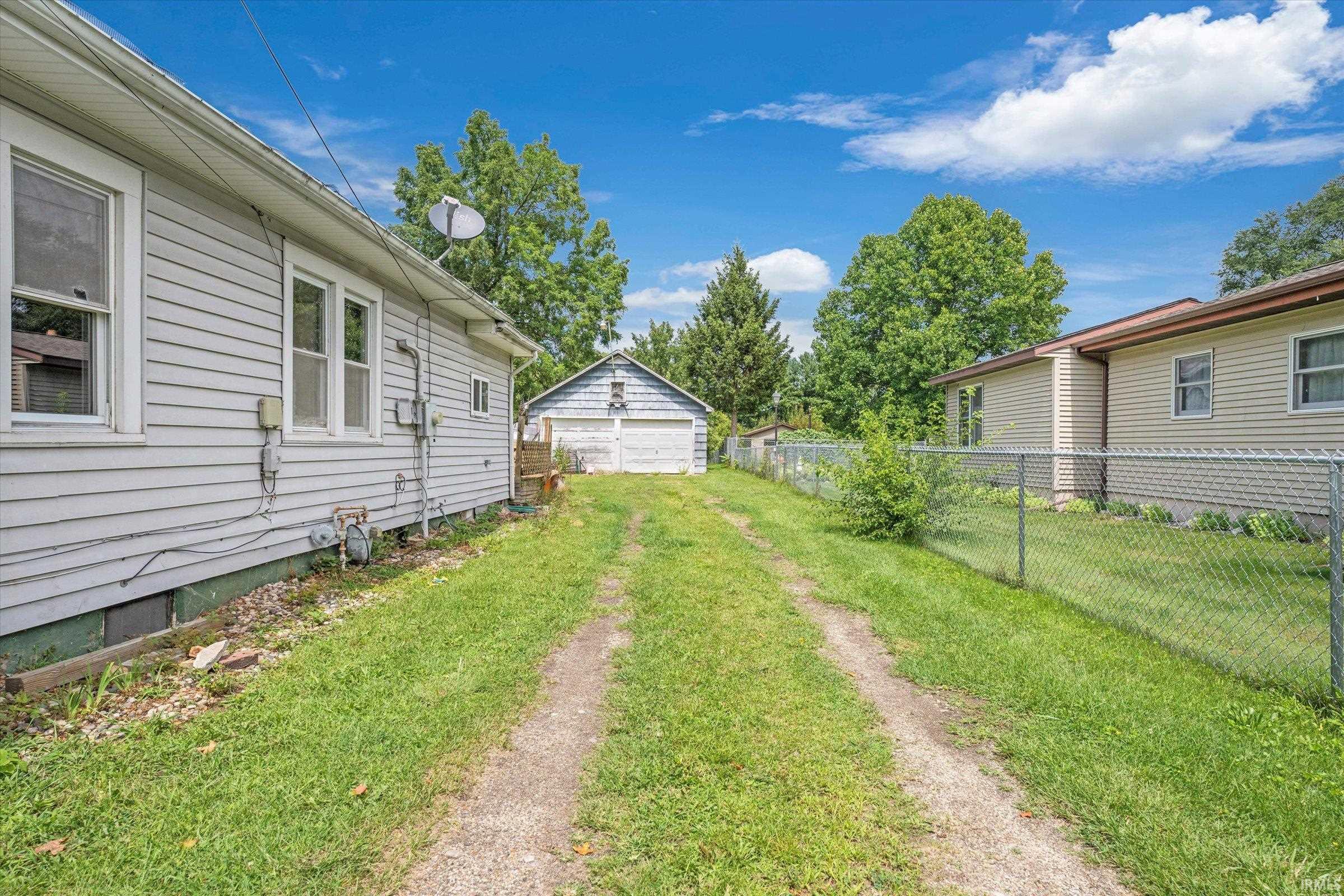 20099 Brick Road South Bend, IN 46637 - Photo 20 of 27