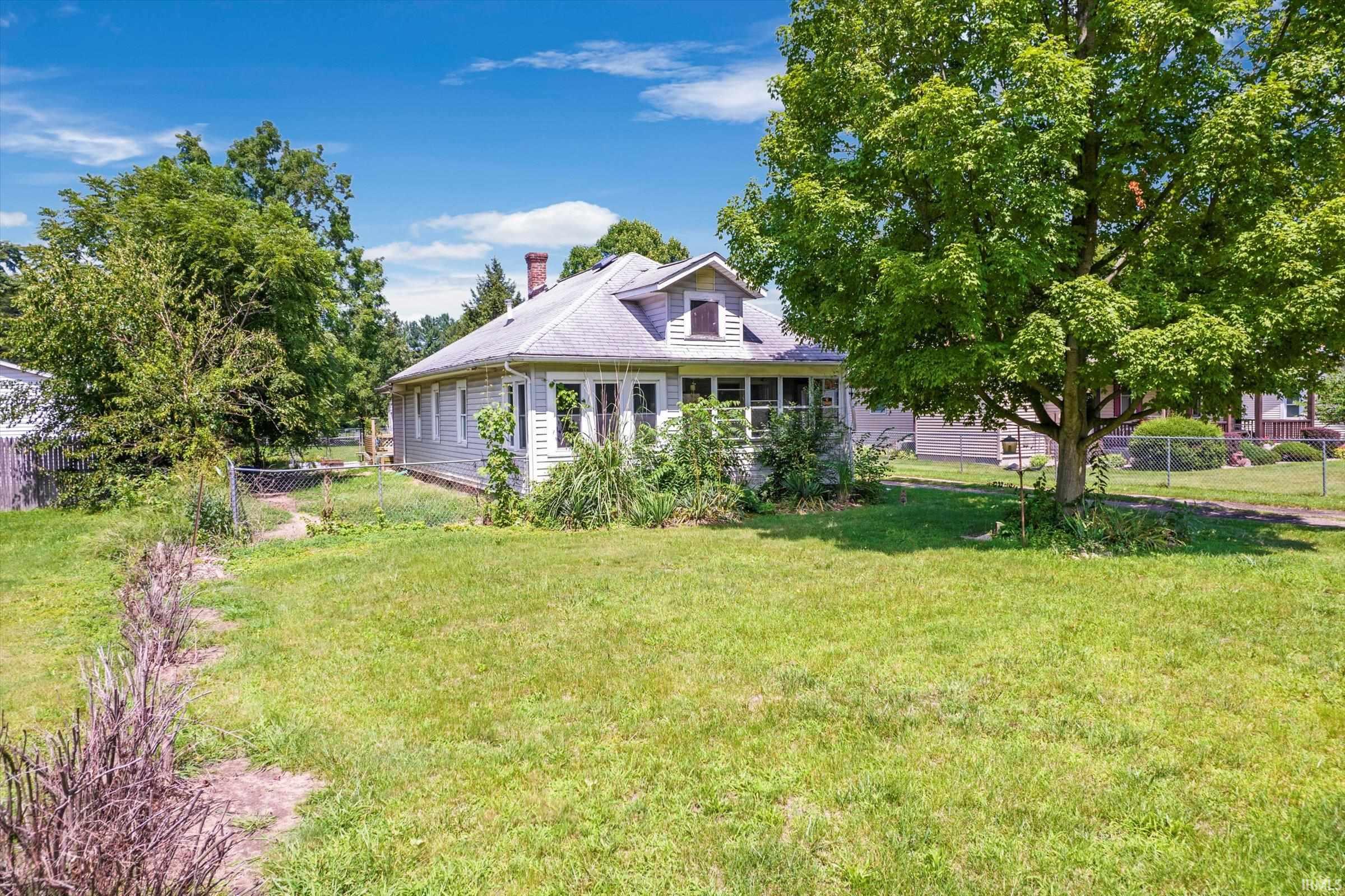 20099 Brick Road South Bend, IN 46637 - Photo 2 of 27