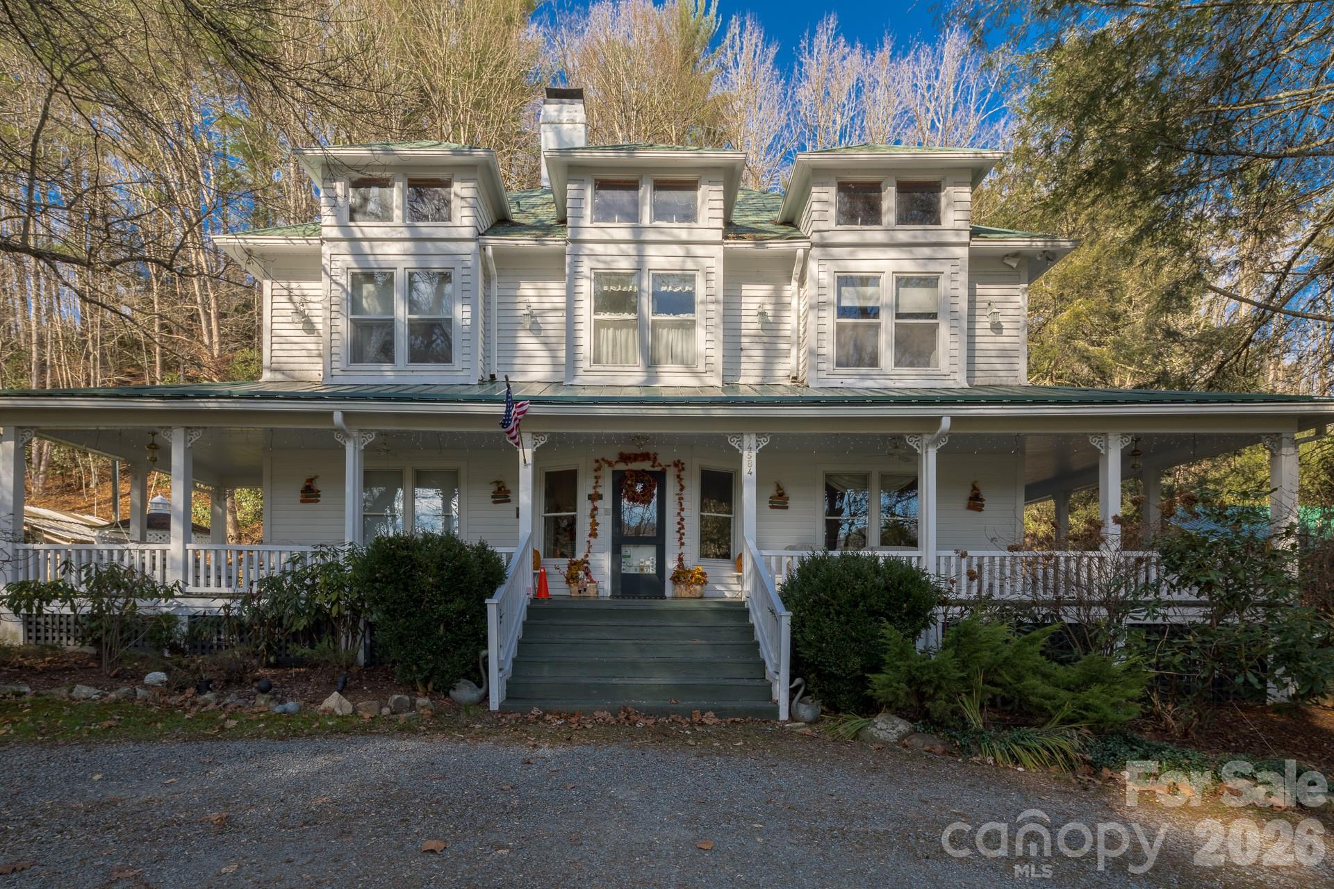 4584 Highway 194 Sugar Grove, NC 28679 - Photo 1 of 48