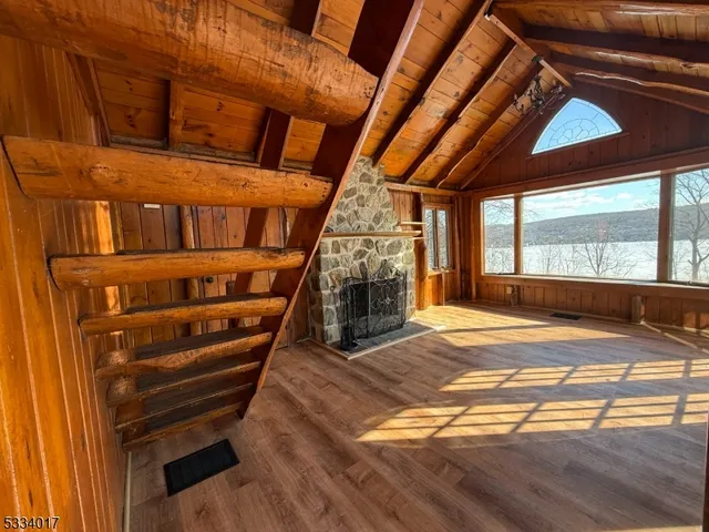 $2,700 | 3 Kushaqua Trail North, West Milford, NJ 07421