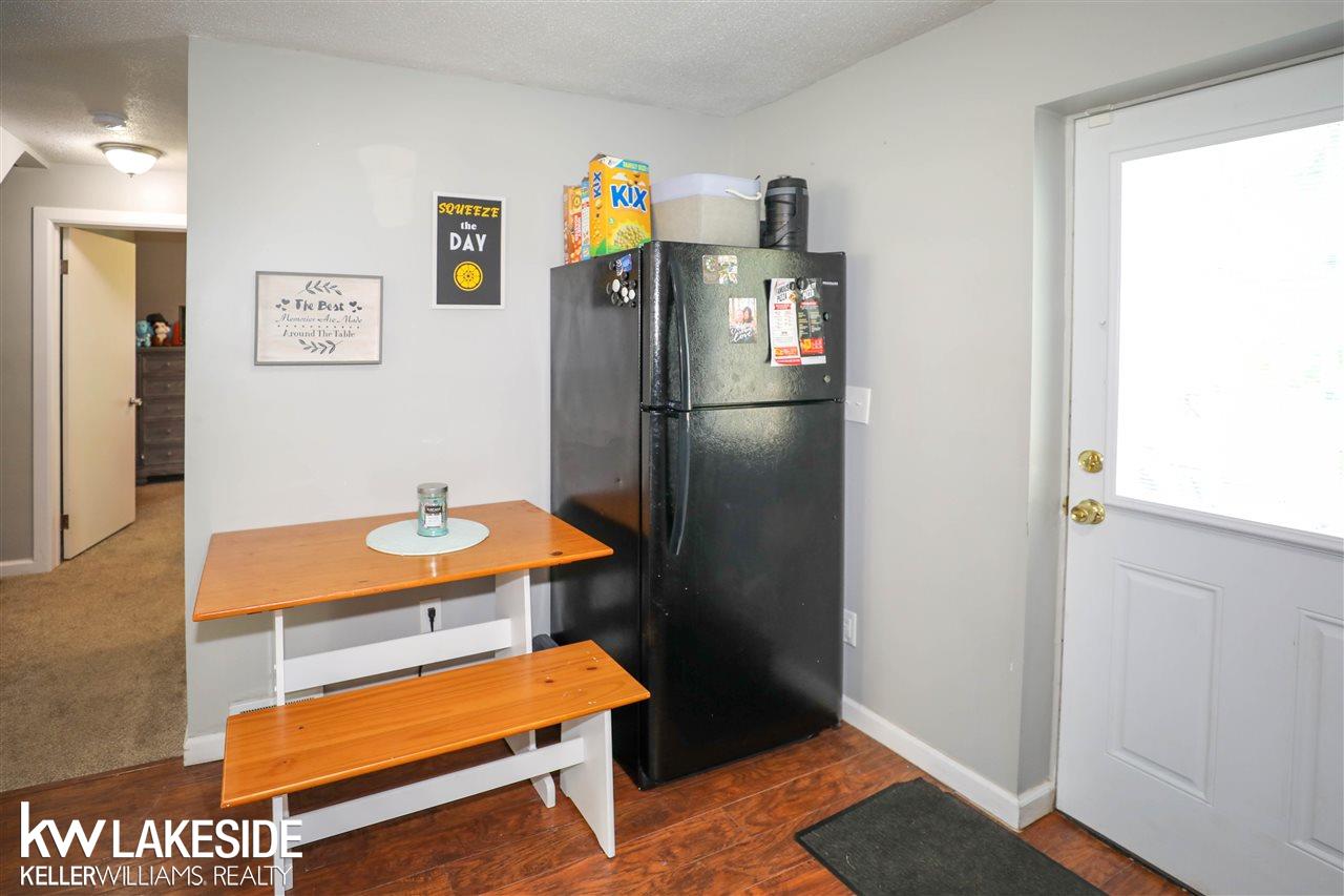 234 Harriet Street Romeo, MI 48065 - Photo 4 of 19 50051047-3.JPG