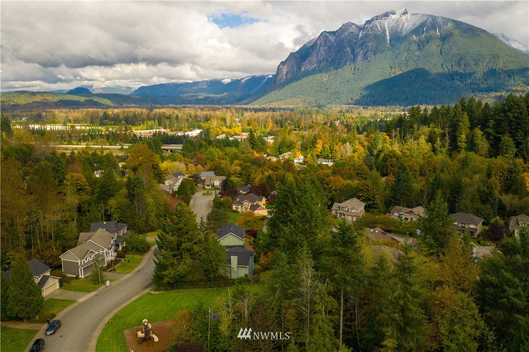 1220 Southwest 12th Street North Bend, WA 98045 - Photo 25 of 25 a view of lake view and mountain view