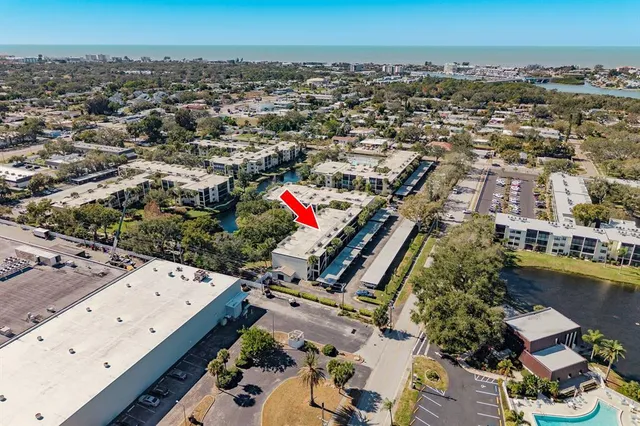 $219,900 | 14255 Rosemary Lane, Unit 8204, Largo, FL 33774