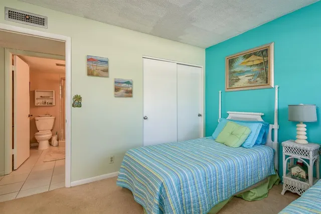 $219,900 | 14255 Rosemary Lane, Unit 8204, Largo, FL 33774