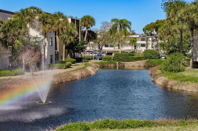 $219,900 | 14255 Rosemary Lane, Unit 8204, Largo, FL 33774