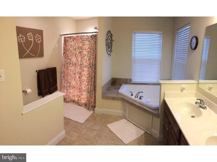 49 Harry Avenue Reading, PA 19607 - Photo 13 of 23 Master Bathroom