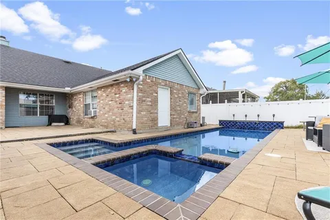 $340,000 | 269 Villere Drive, Destrehan, LA 70047