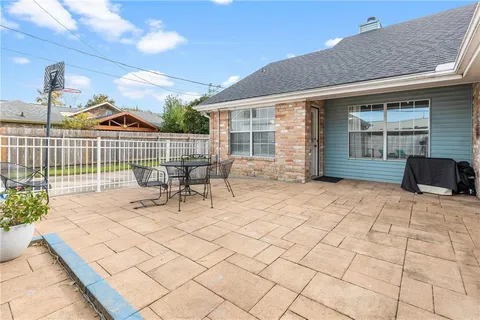 $340,000 | 269 Villere Drive, Destrehan, LA 70047