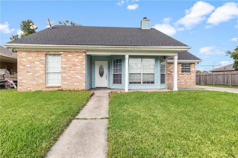 $340,000 | 269 Villere Drive, Destrehan, LA 70047