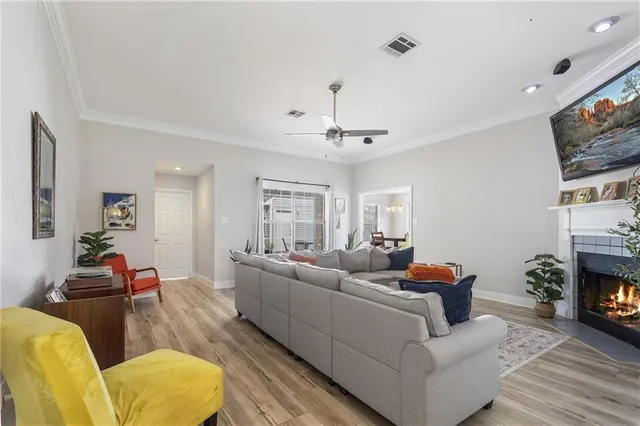 $330,000 | 269 Villere Drive, Destrehan, LA 70047