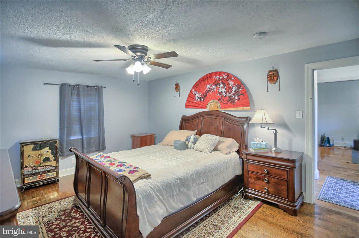 4132 Ridgeview Road Harrisburg, PA 17112 - Photo 7 of 15 PRIMARY BEDROOM