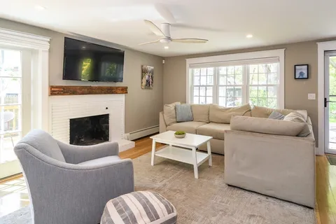 $849,000 | 9 Lotus Path, Natick, MA 01760