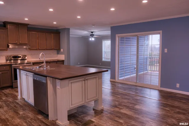 $279,500 | 890 Gilead Church Road, Simpson, IL 62985