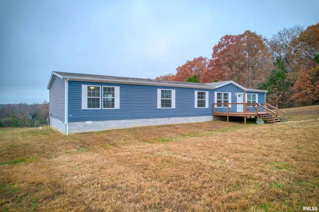 $279,500 | 890 Gilead Church Road, Simpson, IL 62985