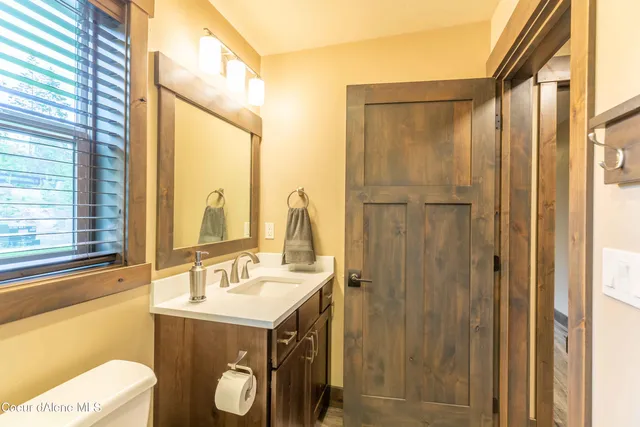 $1,650,000 | 56 Palouse Drive, Nordman, ID 83848