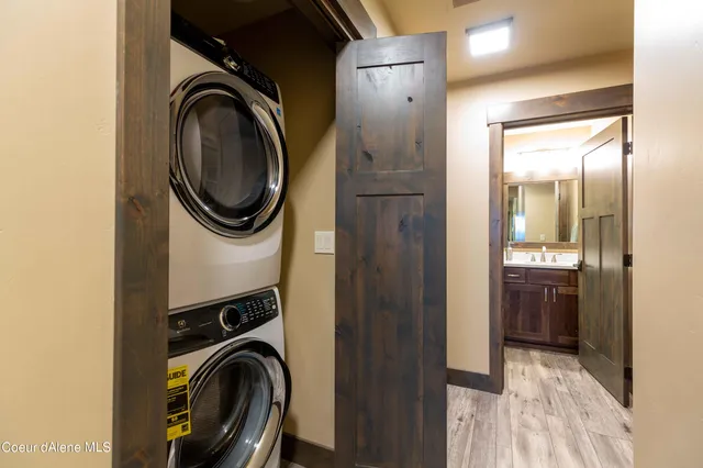 $1,650,000 | 56 Palouse Drive, Nordman, ID 83848